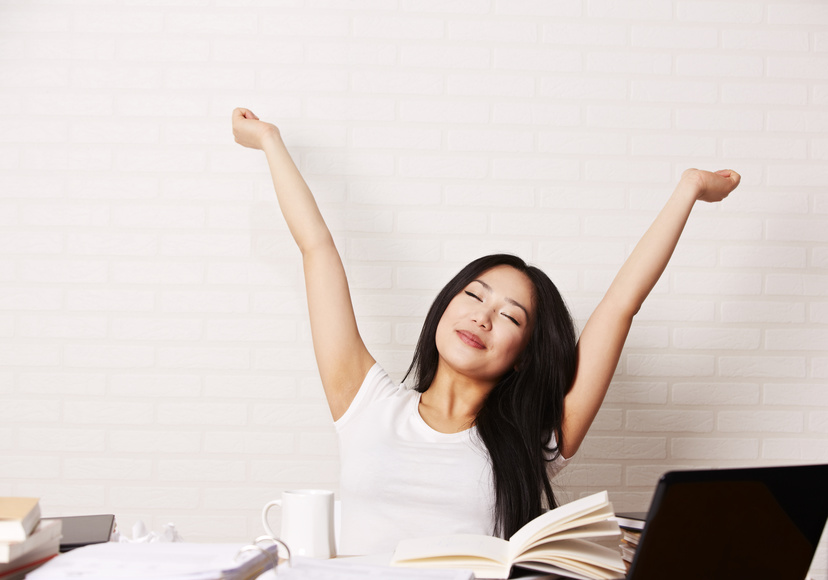 découvrez les bienfaits de l'hypnose à distance pour votre bien-être mental et émotionnel. profitez de séances personnalisées depuis le confort de votre maison et libérez-vous du stress, des anxiétés et des blocages grâce à des techniques éprouvées, accessible à tous.