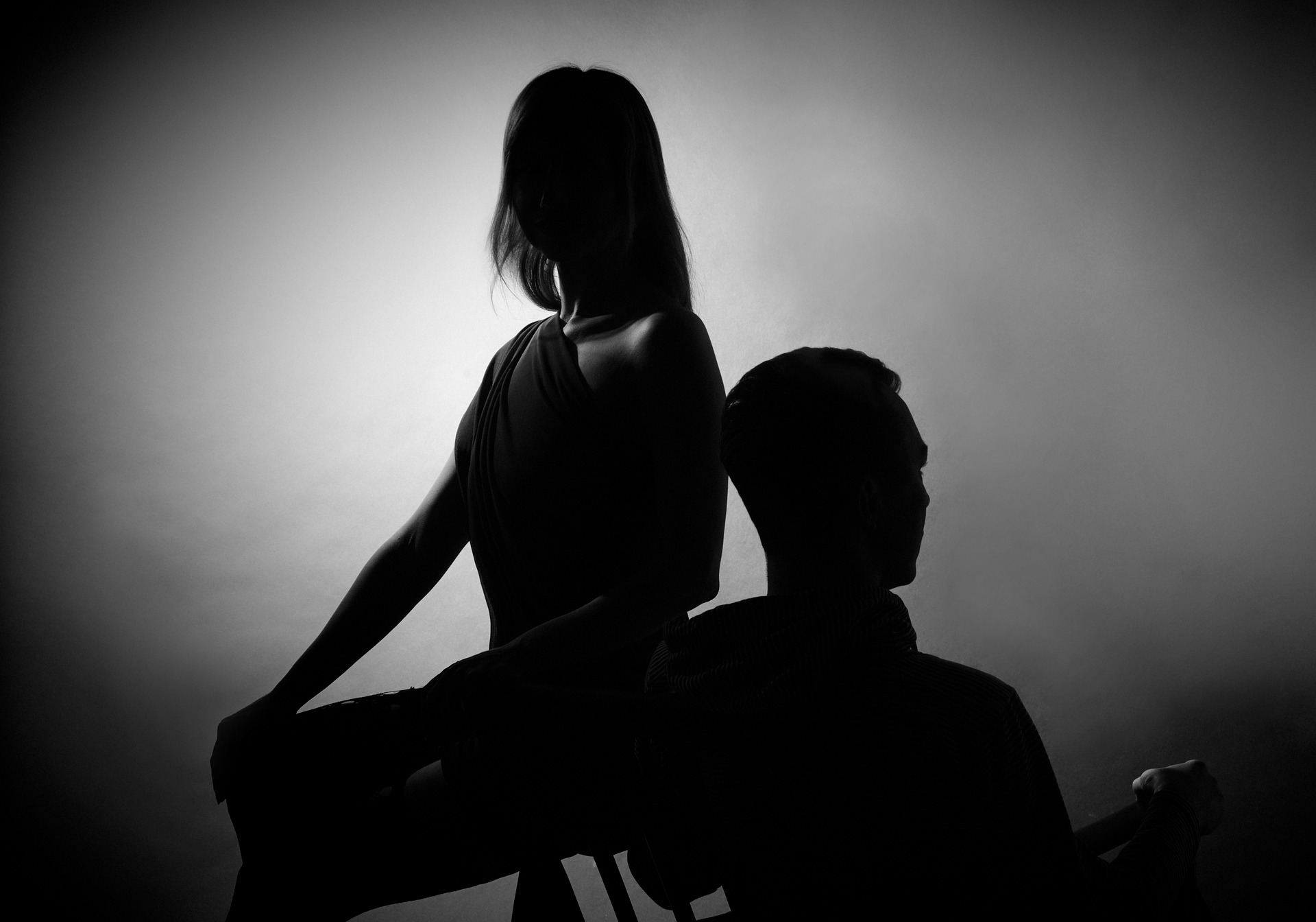 découvrez comment l'hypnose peut vous aider à surmonter une rupture amoureuse. apprenez des techniques efficaces pour guérir, retrouver confiance en soi et avancer vers une nouvelle vie avec sérénité.